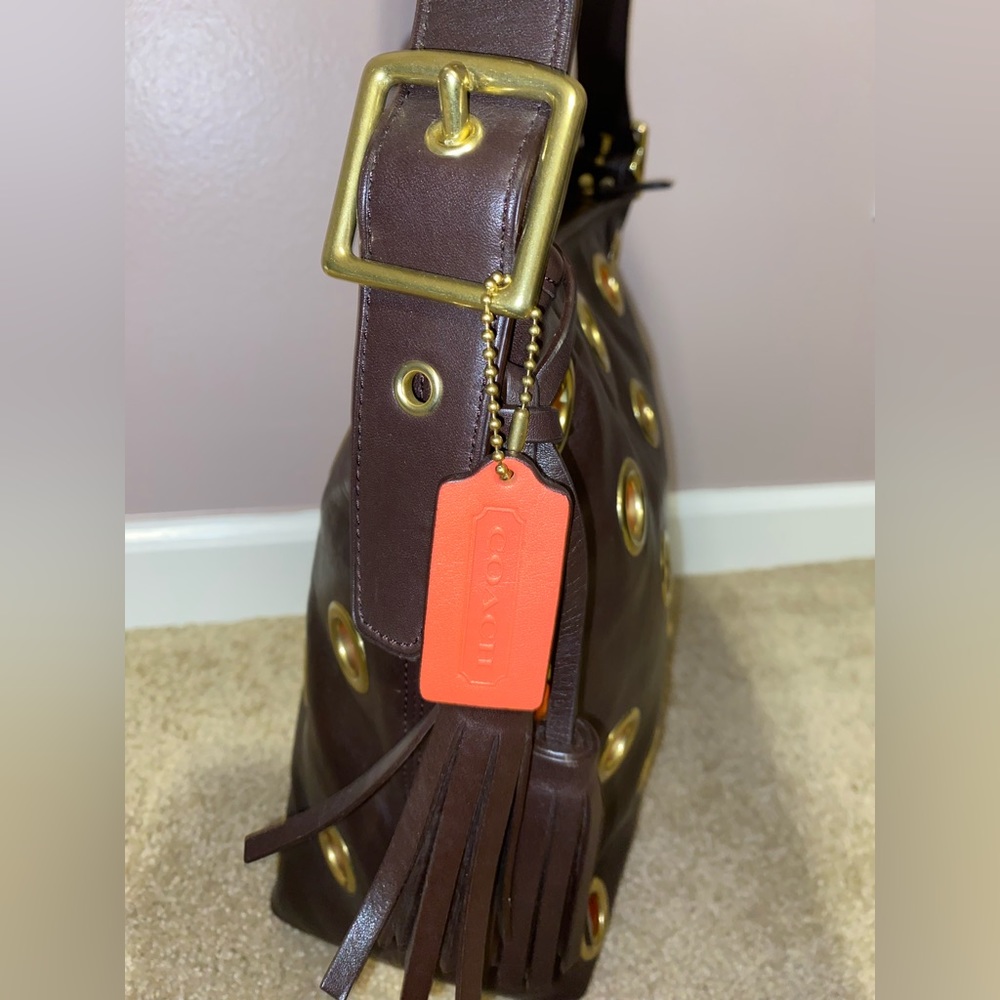 COACH shoulder bag brown - New with tags and only used once. - Picture 4 of 10